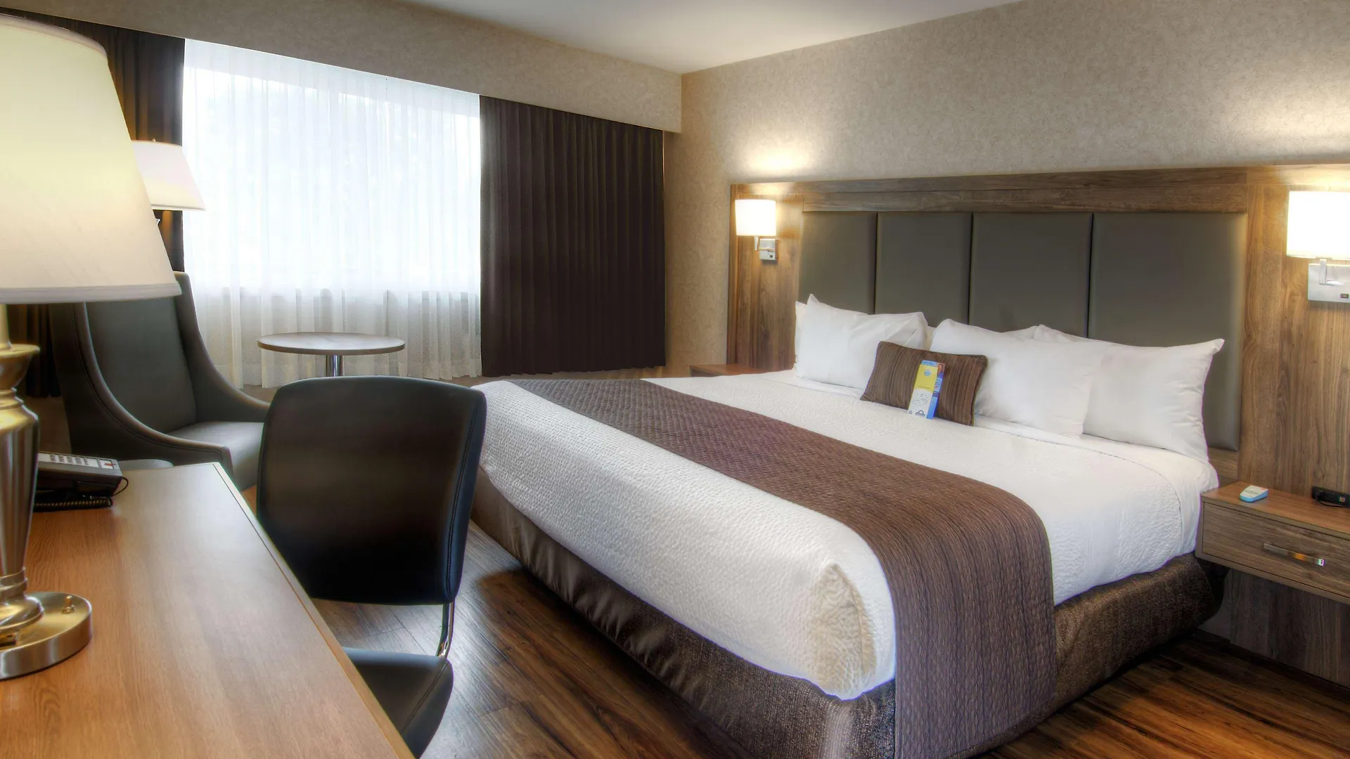 Days Inn By Wyndham Victoria On The Harbour