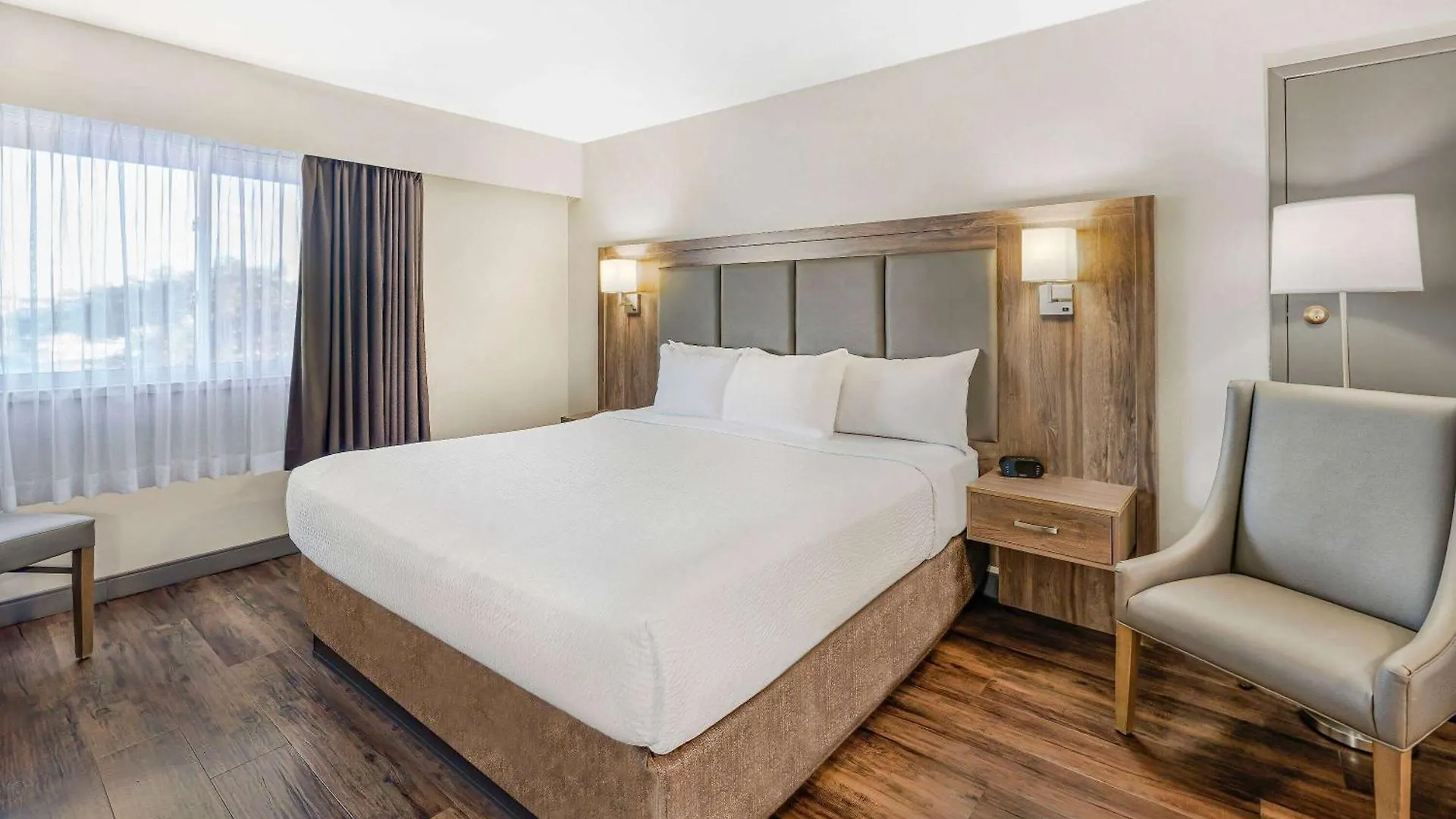 Days Inn By Wyndham Victoria On The Harbour Canada