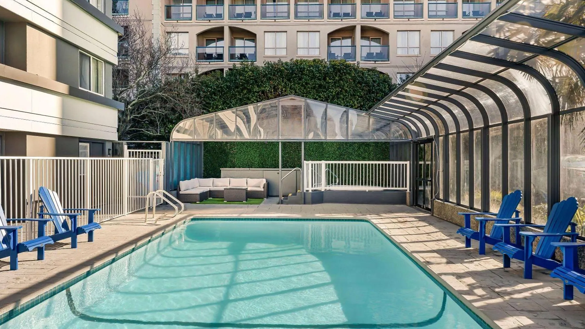 Hotel Days Inn By Wyndham Victoria On The Harbour