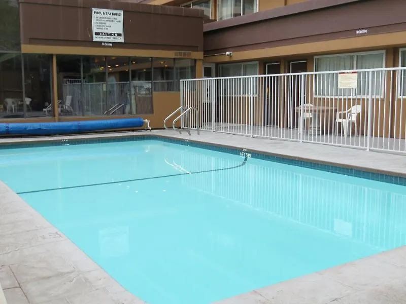 Days Inn By Wyndham Victoria On The Harbour